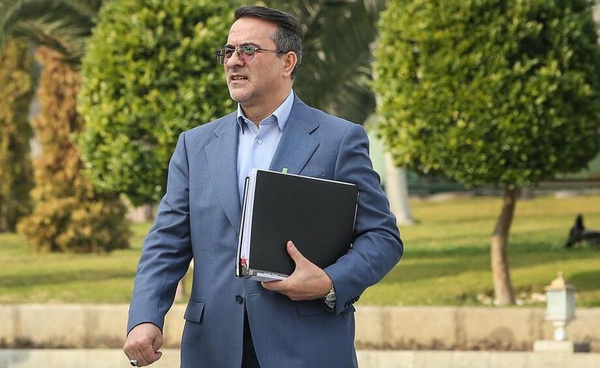 اختصاص حداقل ۳۰ درصد ظرفیت برنامه «تربیت ۵۰۰ مدیر جوان» به زنان