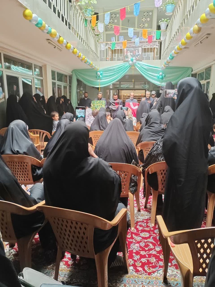 برگزاری دهه کرامت ویژه بانوان جوان در مدرسه علمیه فاطمیه نجف‌آباد 
