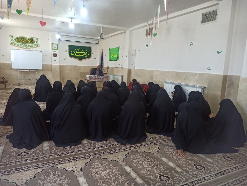 جهاد تبیین؛ سدّی در برابر تبلیغات مسموم دشمن