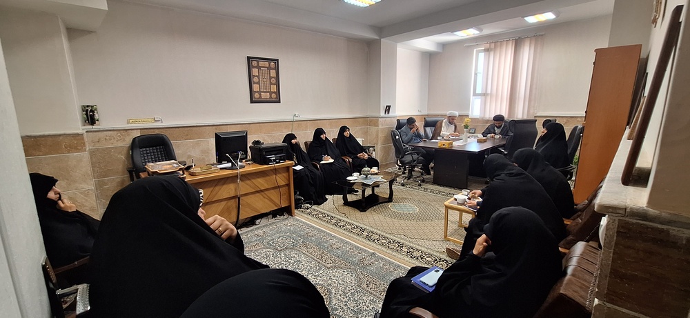 تصاویر/ حضور نمایندگان مرکز مدیریت استان تهران در مدرسه علمیه نورالزهرا(س)‌ 