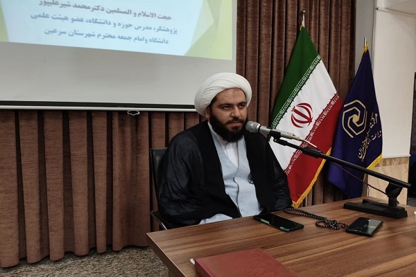 بانوان طلبه شخصیت علمی را در وجود خود نهادینه کنند