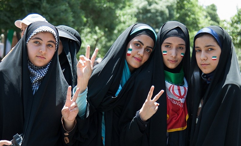 یادداشت| با چه کسانی دوست شویم؟ با چه کسانی نه؟