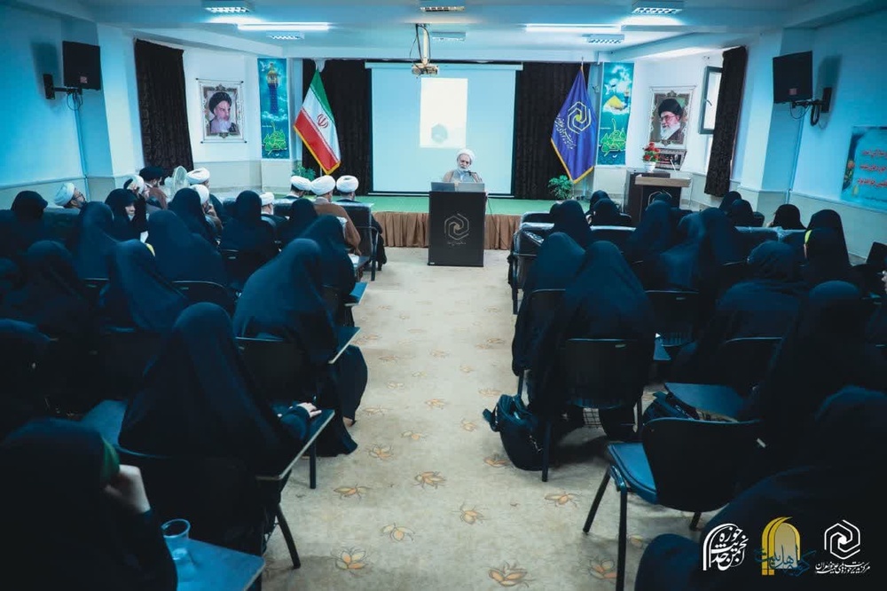 نشست علمی «کاربست حدیث در زندگی» برگزار شد+ تصاویر