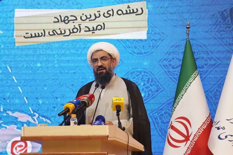 امید آفرینی باید در کلام و عمل برای مردم مشهود باشد