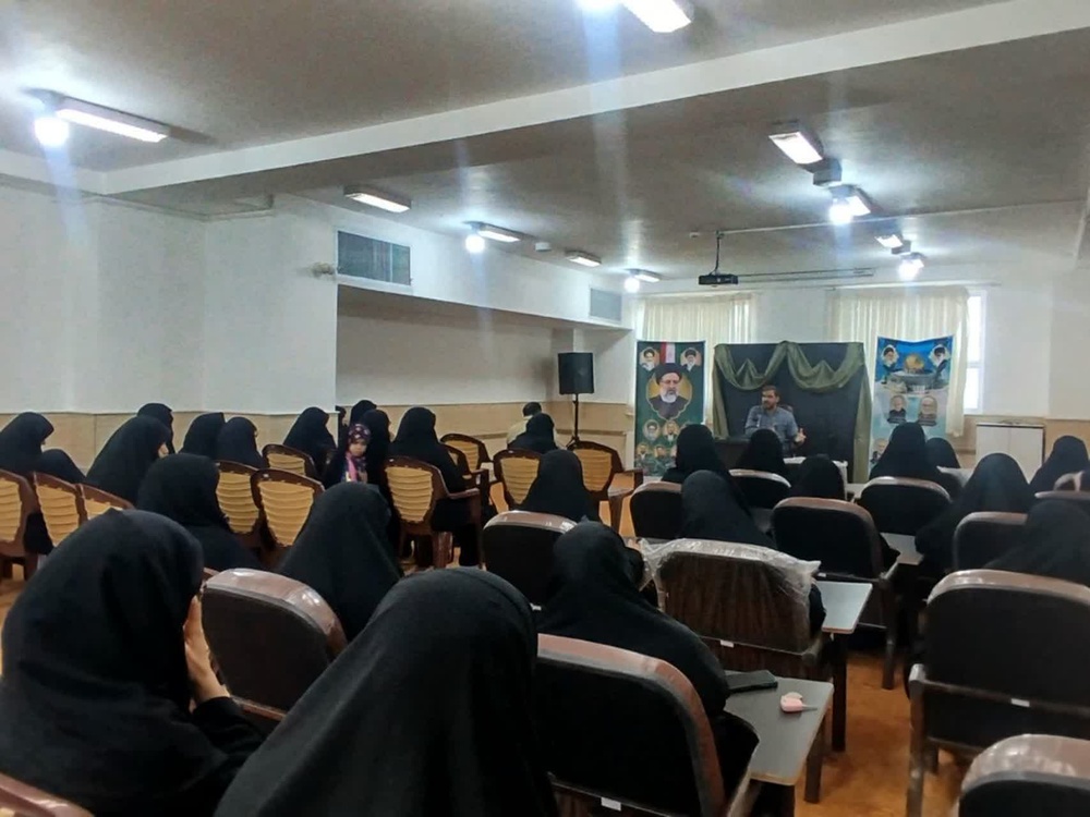 برگزاری مراسم بزرگداشت شهدای خدمت در میبد