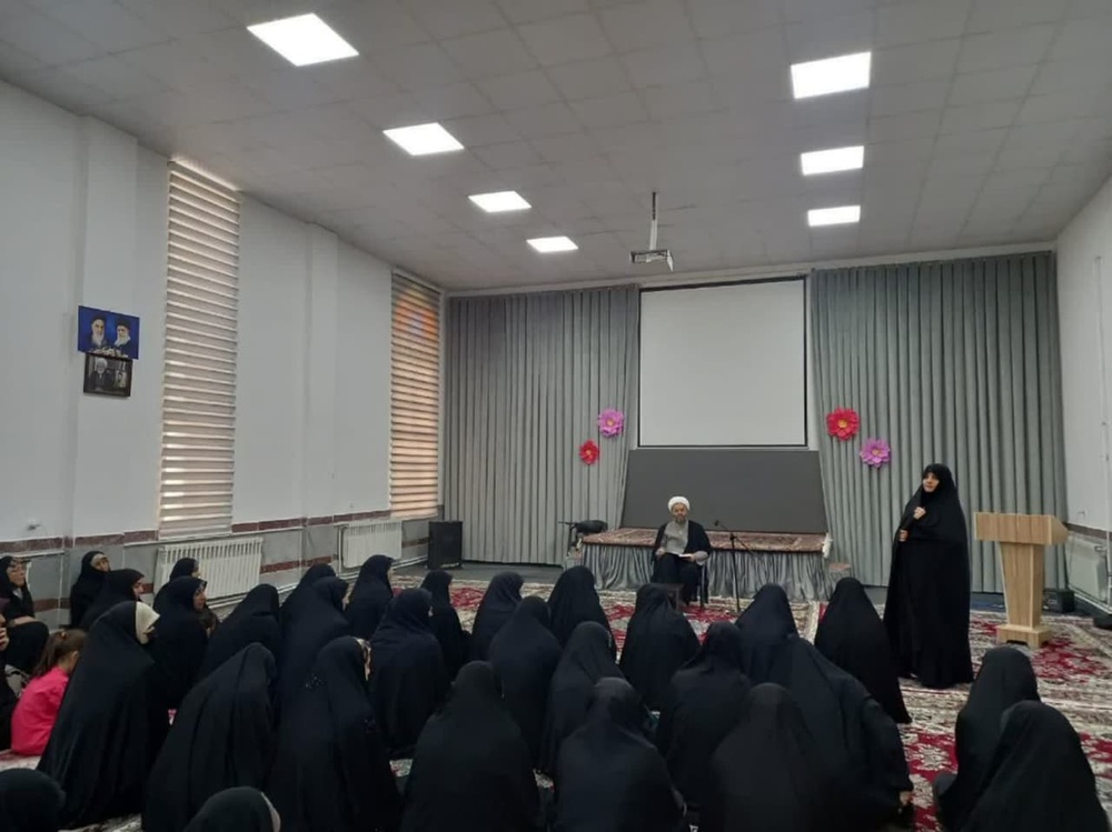 بررسی روند پذیرش و تبادل نظر در مدرسه علمیه بیجار