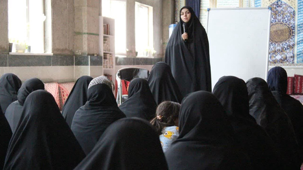 بانوان بسیجی، پیشتازان جبهه جنگ نرم هستند