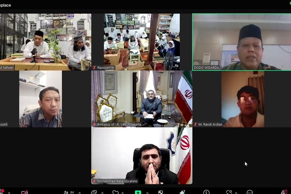 خانواده ریشه در اخلاق، دین و محبت دارد