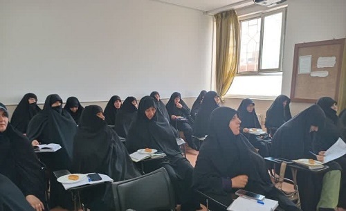 برگزاری کارگاه‌ متن‌خوانی عربی در مدرسه علمیه آیت الله ایروانی قم