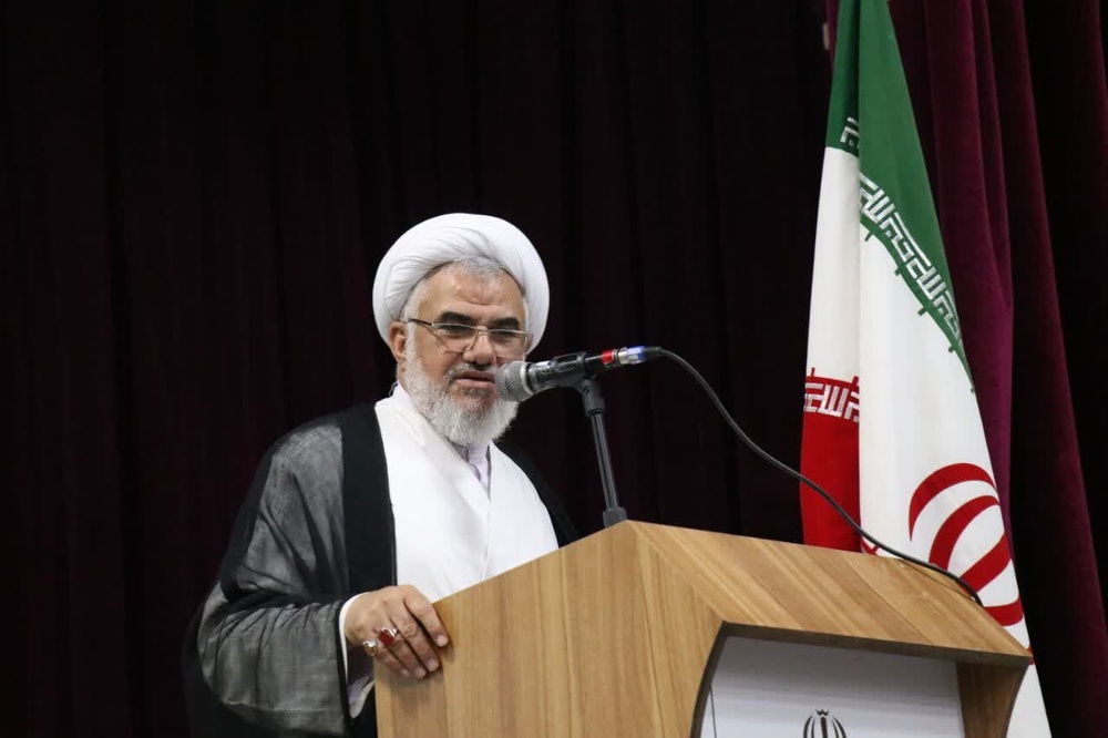 غدیر الگوی حاکمیت الهی و نقطه اتصال امت اسلامی است