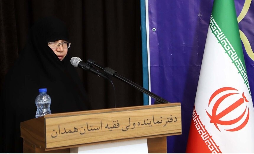 ضرورت ترویج فرهنگ انقلابی، پایبندی به ارزش‌های اسلامی و تقویت روحیه انقلابی در میان طلاب 