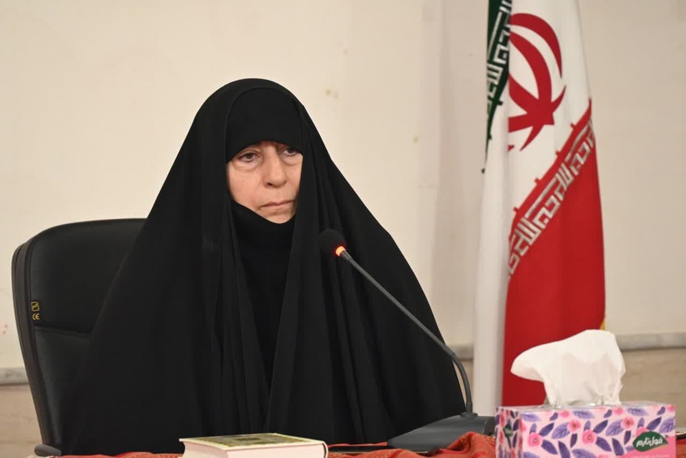 نقش اخلاق و محبت در تربیت بسیار مهم هستند 