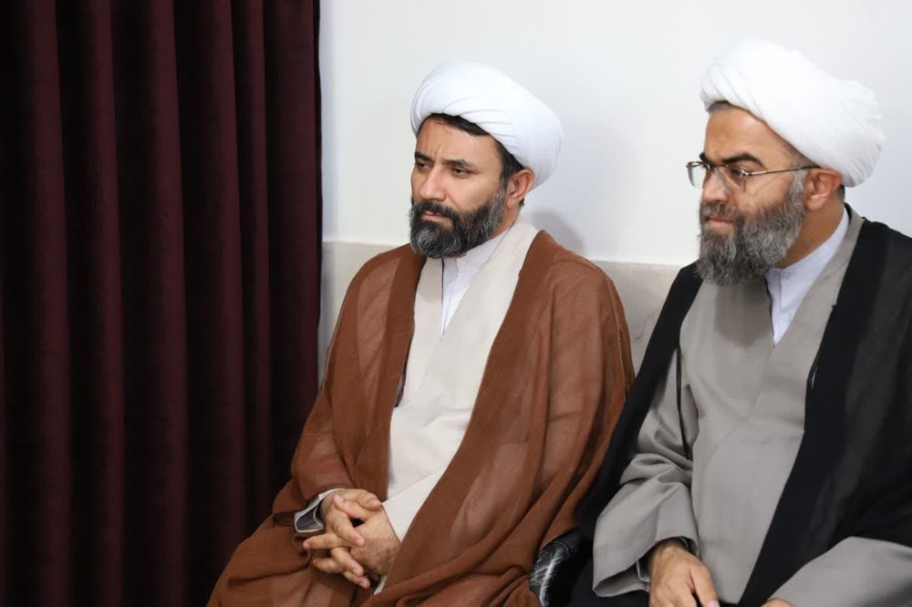 سفر مدیر حوزه‌های علمیه خواهران استان کردستان به بیجار؛ تأکید بر انسجام ملی و نقش طلاب در شرایط کنونی