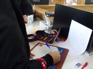 رزمایش هنری زنده‌نویسی و طراحی طلاب خواهر اصفهان