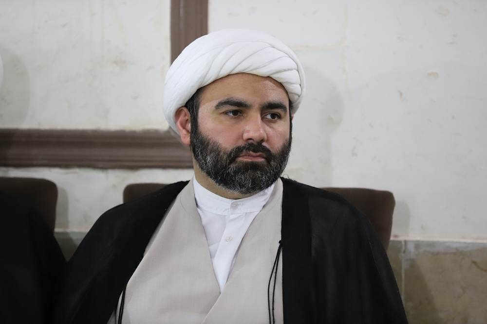 ضرورت برقراری ارتباطات مؤثر طلاب با جامعه و تقویت روحیه مشارکت در فعالیت‌ها و برنامه‌های اجتماعی