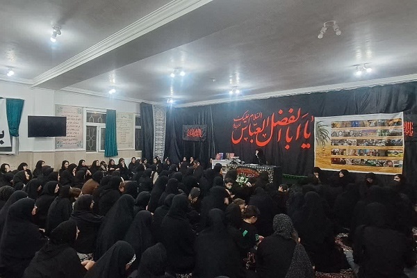 واقعه عاشورا بصیرت را در صحنه‌های مختلف زندگی نهادینه می‌کند