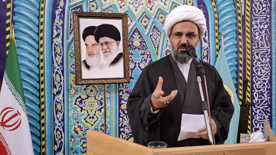 خاکریز حجاب و عفاف را باید حفظ کرد