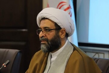 سه نماینده ولی فقیه و امام جمعه شهید شهر تبریز مایه مباهات روحانیت هستند/ حوزه علمیه خواهران در امر جهاد تبیین پای کار باشد