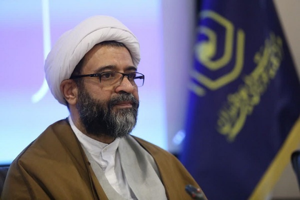 فلسفه وجودی حوزه‌های علمیه، پیاده کردن آیات در بطن زندگی مردم است