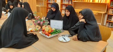 تصاویر/ دیدار مدیر حوزه علمیه خواهران استان مرکزی با کادر مدارس علمیه شهرستان ساوه