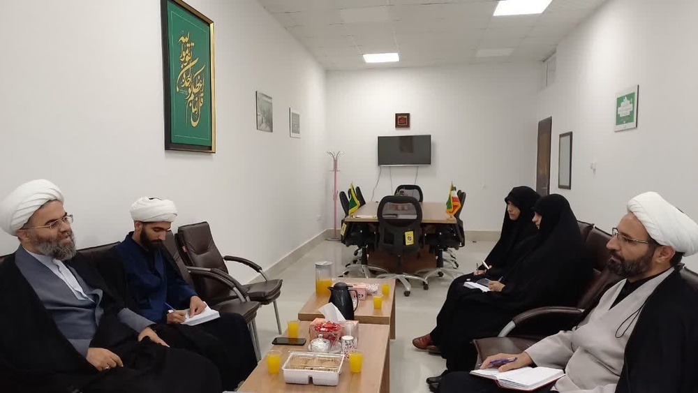 تعامل حوزه علمیه خواهران و امور مساجد استان کردستان 