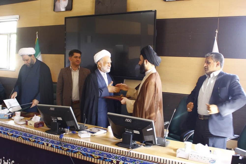 برگزاری مراسم تودیع و معارفه مدیر مدرسه علمیه حضرت رقیه (س) فیروزکوه