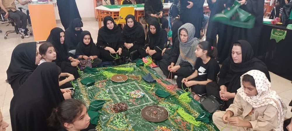 ۵۰۰ زوج جوان اردستانی نذرنامه فرزندآوری امضا کردند