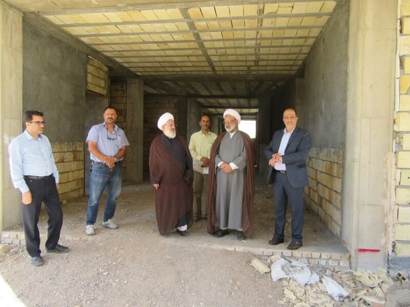 بازدید مدیرکل عمران و نوسازی حوزه‌های علمیه خواهران از پروژه عمرانی مدرسه علمیه ام‌ابیها(س) تفت+ تصاویر