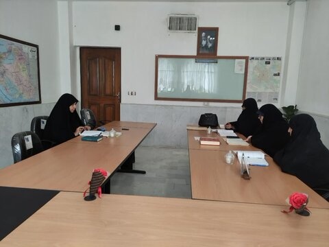 تصاویر/ مصاحبه داوطلبین حوزه در مدرسه علمیه تخصصی حضرت زینب کبری(س) رفسنجان