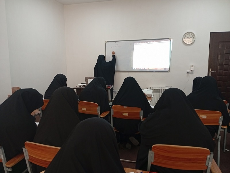 توانمندسازی طلاب در عرصه تولید محتوای اثرگذار 