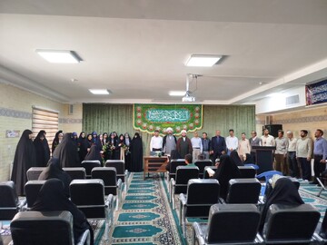 تصاویر/ افتتاحیه دوره اربعین تعالی در مدرسه علمیه ریحانه النبی(س) اراک