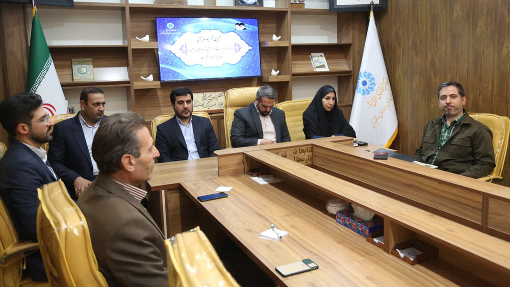 فرهنگ کتابخوانی باید از خانواده آغاز شود