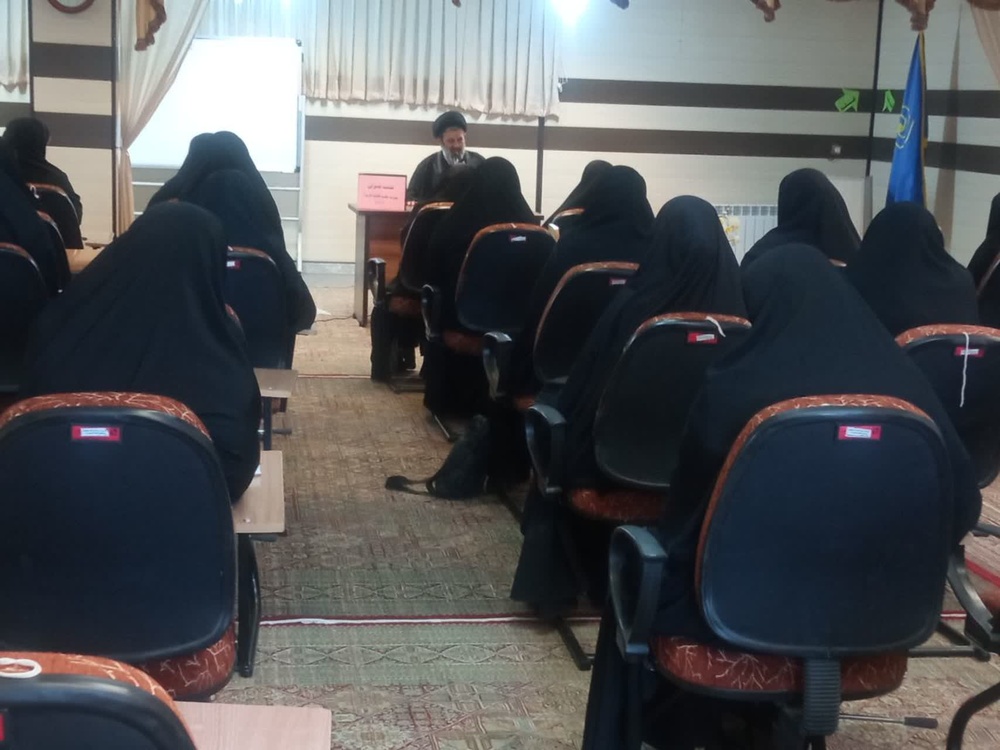 دفاع مقدس، دانشگاه تربیت جوانان و سمبل شجاعت و ایمان بود