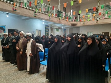 تصاویر/ همگامی علم و ایثار در مدرسه علمیه خواهران برازجان