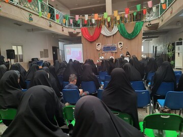 تصاویر/ همگامی علم و ایثار در مدرسه علمیه خواهران برازجان