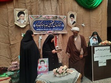 تصاویر/ همگامی علم و ایثار در مدرسه علمیه خواهران برازجان