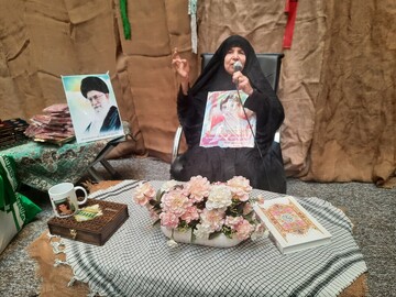 تصاویر/ همگامی علم و ایثار در مدرسه علمیه خواهران برازجان