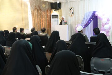تصاویر/ برگزاری آیین افتتاحیه سال تحصیلی جدید مدرسه علمیه خواهران شهرستان عسلویه