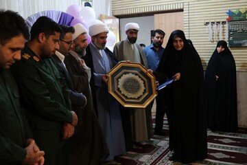 تصاویر/ برگزاری آیین افتتاحیه سال تحصیلی جدید مدرسه علمیه خواهران شهرستان عسلویه