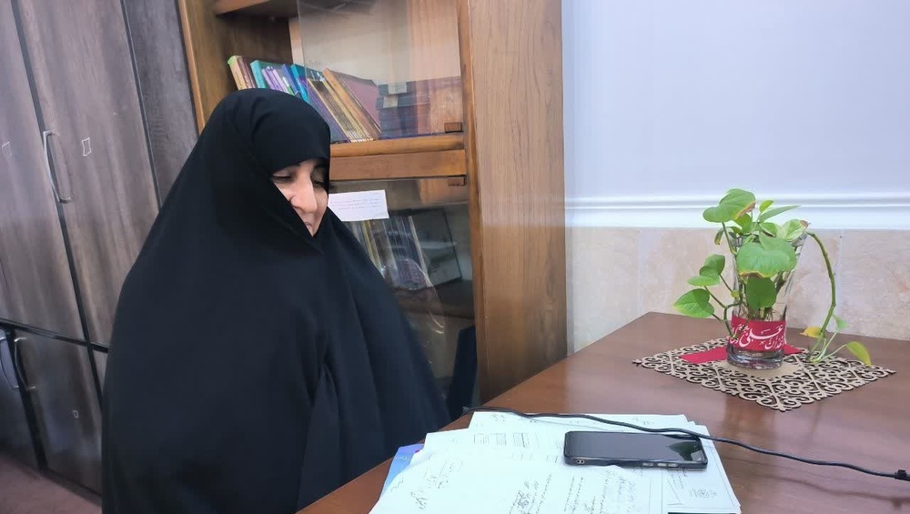 برگزاری دفاعیه پایان نامه «قواعد فقهی حاکم بر تعامل دولت اسلامی با دولت های غیر اسلامی با محوریت سنت و سیره اهل بیت (علیهم‌السلام)» در بندرعباس 