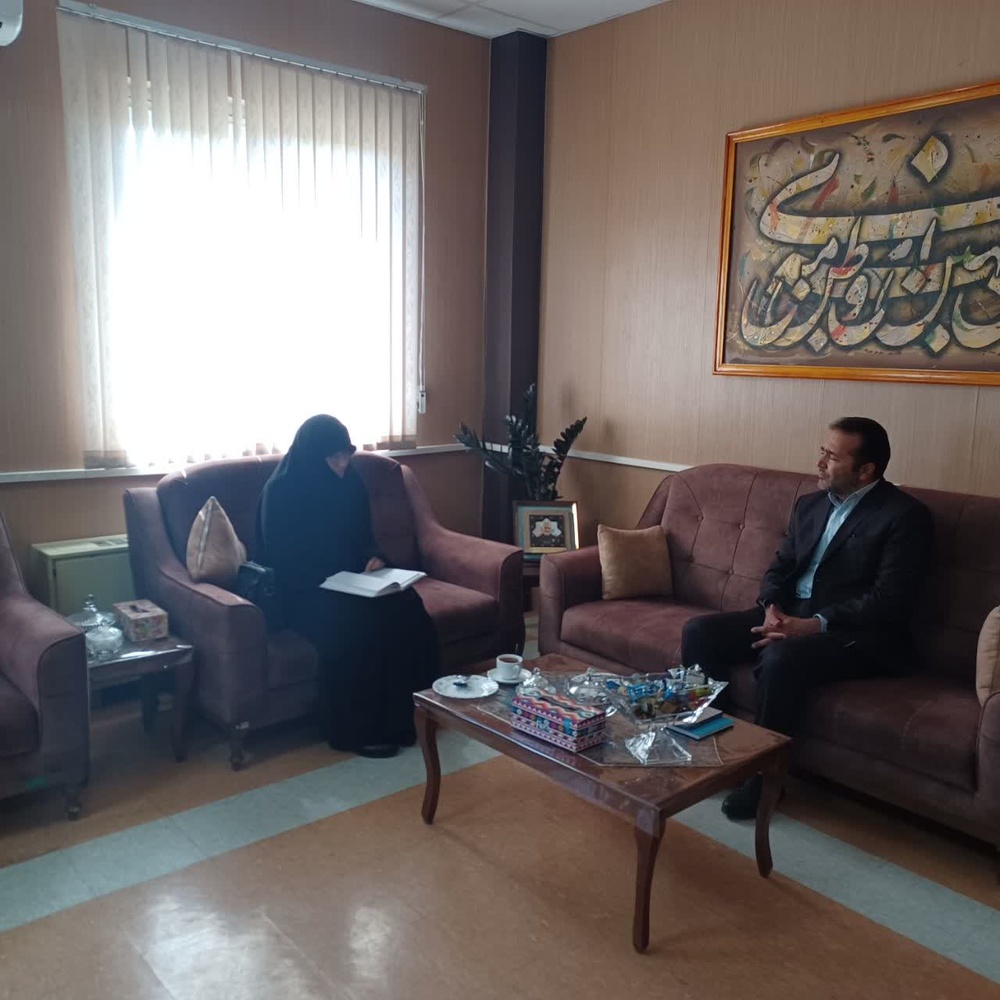 نشست هم‌اندیشی معاون فرهنگی-تربیتی حوزه علمیه خواهران استان چهارمحال و بختیاری با مدیر کل اداره فرهنگ و ارشاد اسلامی استان