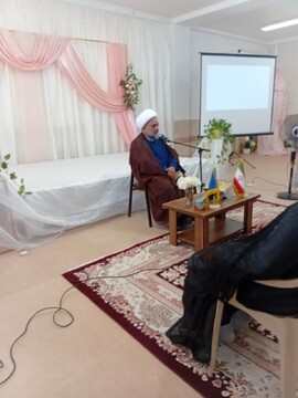 تصاویر/ بازدید و افتتاحیه سال تحصیلی جدید مدرسه علمیه فاطمة المعصومه دلیجان