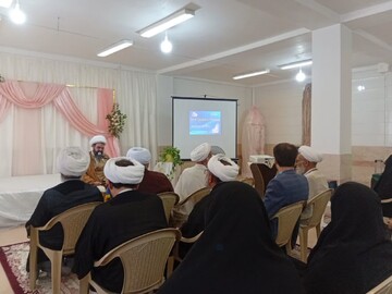 تصاویر/ بازدید و افتتاحیه سال تحصیلی جدید مدرسه علمیه فاطمة المعصومه دلیجان