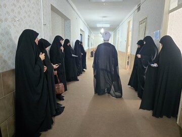 مدرسه علمیه ریحانه الرسول(س) یزد، مقصد تازه بازدیدهای سرزده مدیر حوزه علمیه خواهران استان یزد+تصاویر