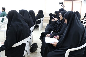 تصاویر/ اولین جلسه درس آیت الله صفایی بوشهری در حوزه علمیه خواهران بوشهر