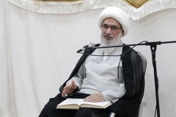 تصاویر/ اولین جلسه درس آیت الله صفایی بوشهری در حوزه علمیه خواهران بوشهر