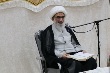 تصاویر/ اولین جلسه درس آیت الله صفایی بوشهری در حوزه علمیه خواهران بوشهر