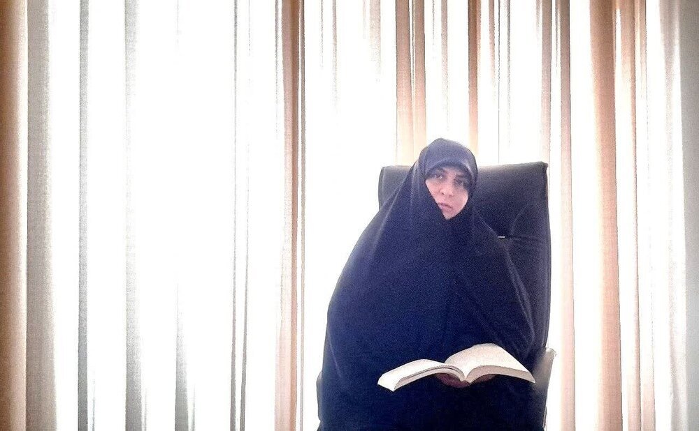 فرهنگ ایثار به نسل‌های جدید منتقل شود