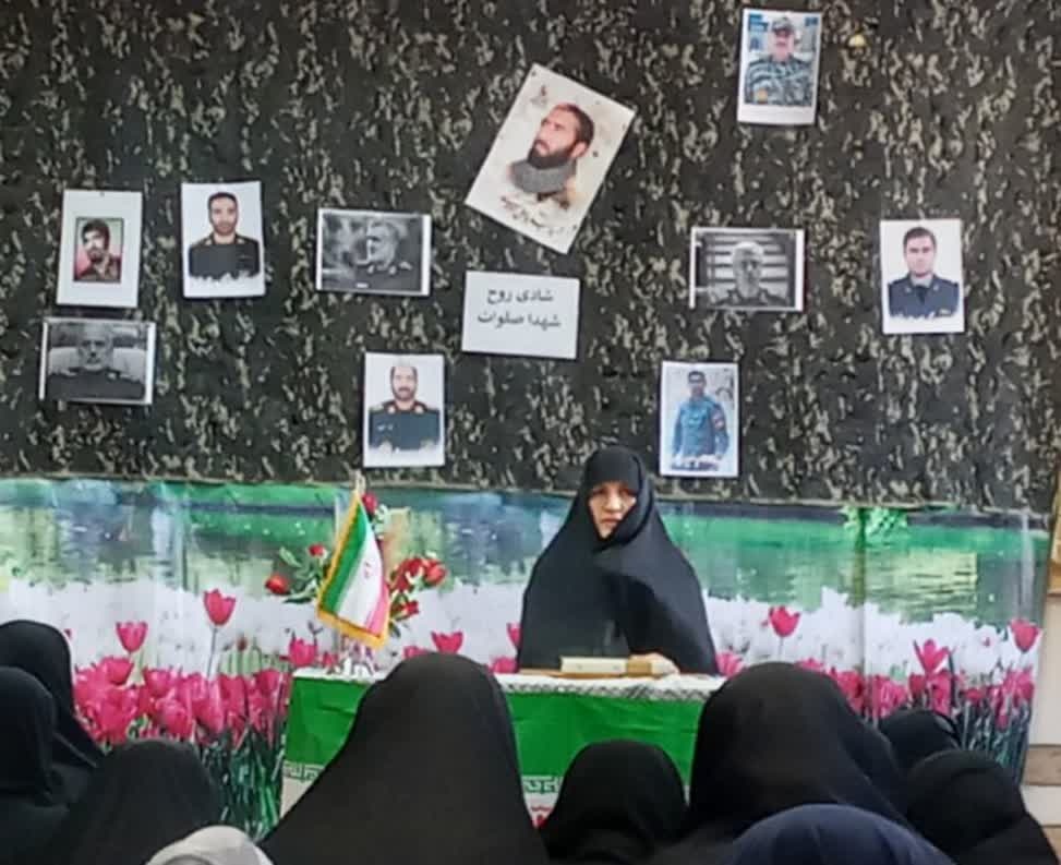 دفاع مقدس، دانشگاه بزرگ ایثار و مقاومت برای ملت ایران است 