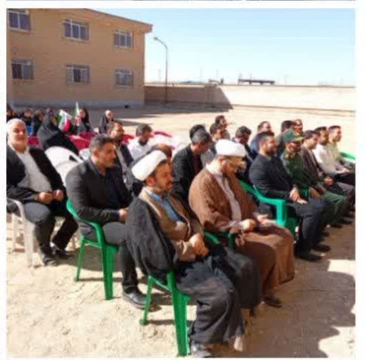 پیوند علم و ایمان راه رسیدن به موفقیت است